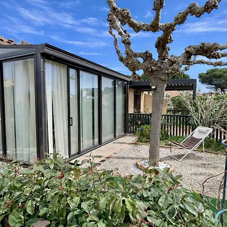 Pavillon Avec Piscine Collective Proche Grazel - Gn020-001 Villa *